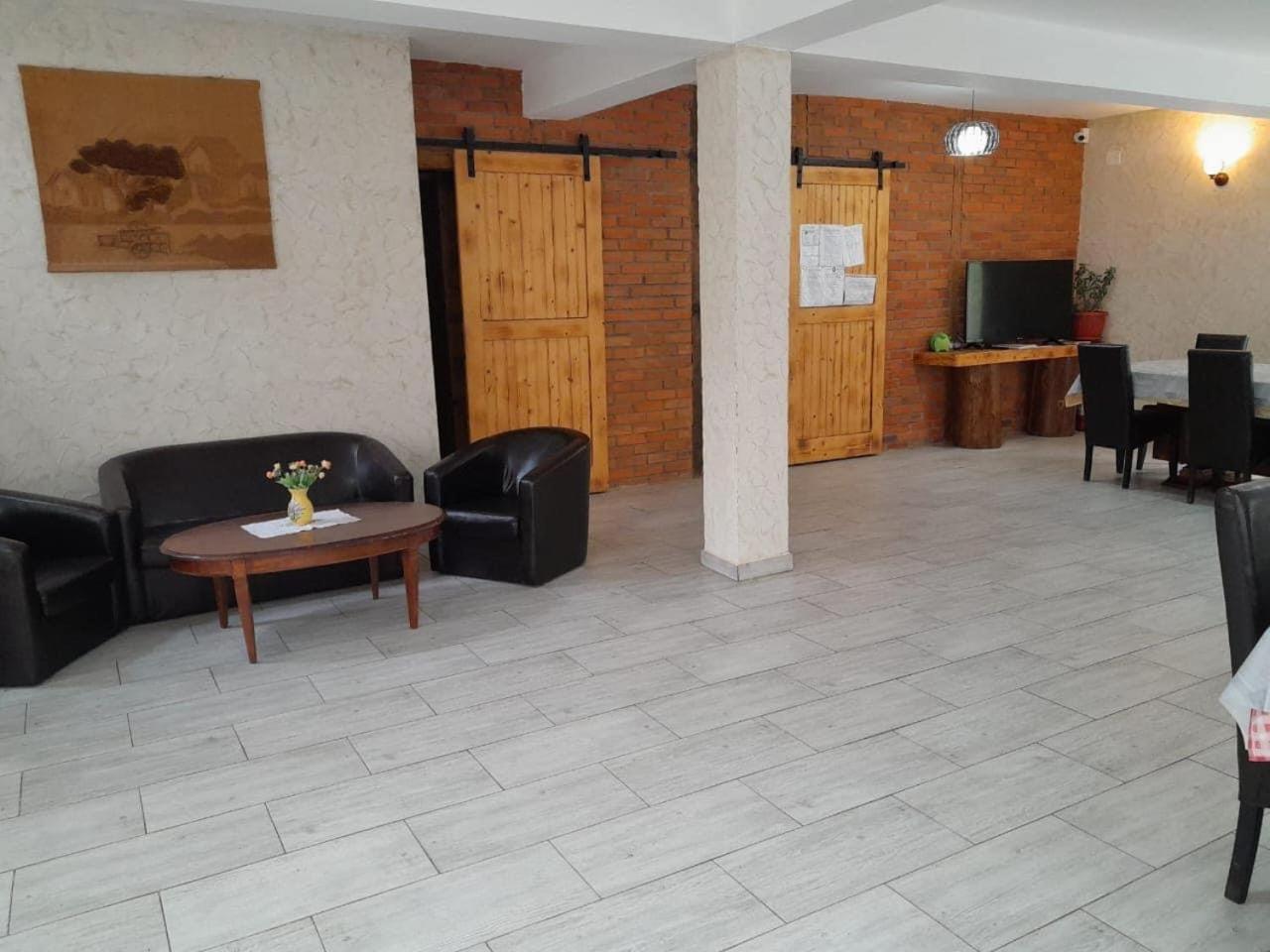 Casa Maria Moieciu C Hotel Moeciu De Sus Eksteriør billede